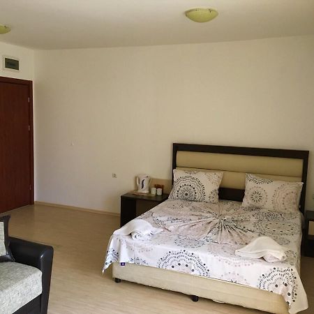 Siana 3 Suits Pomorie Exterior foto
