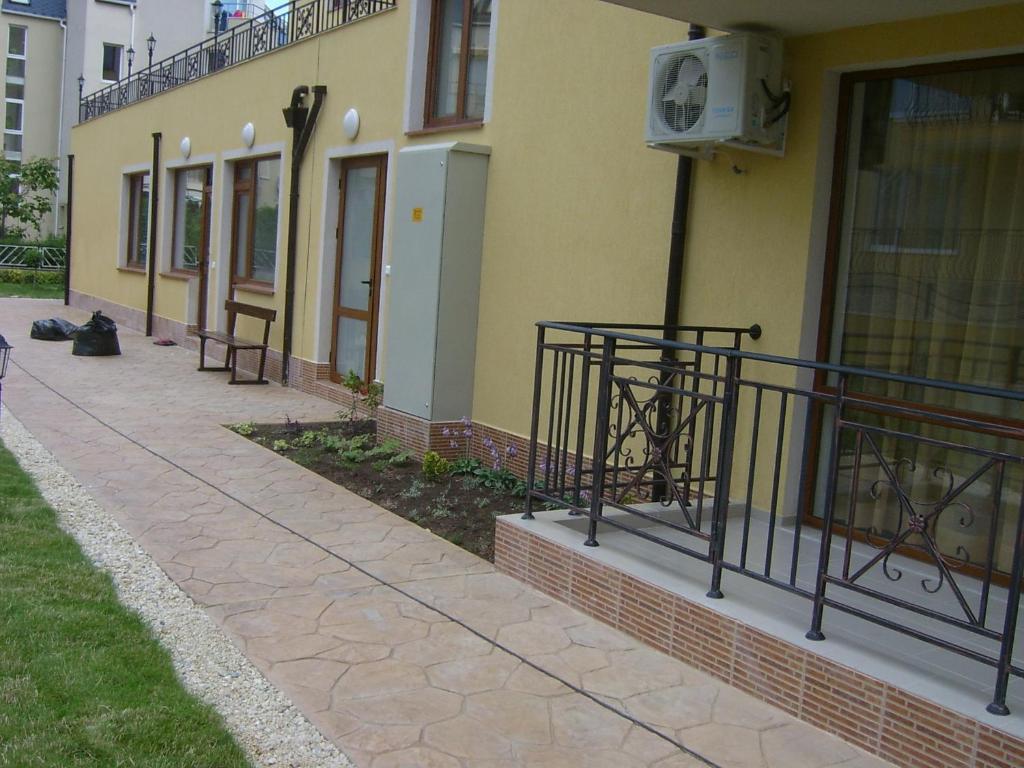 Siana 3 Suits Pomorie Exterior foto