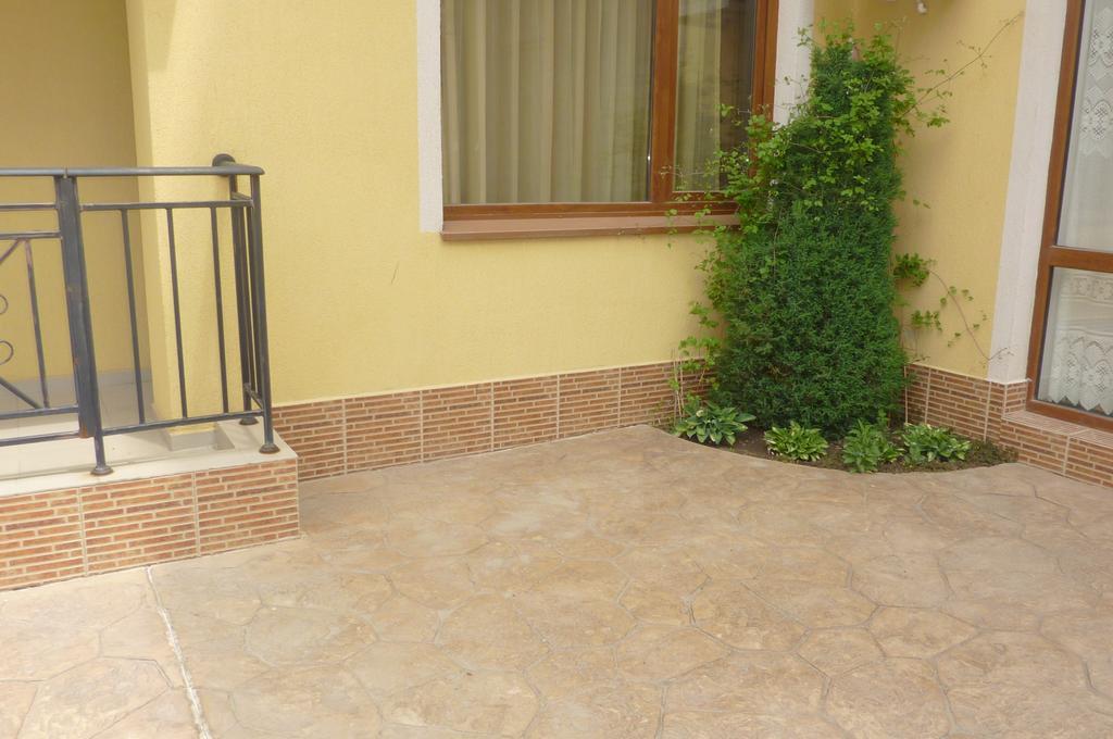 Siana 3 Suits Pomorie Exterior foto